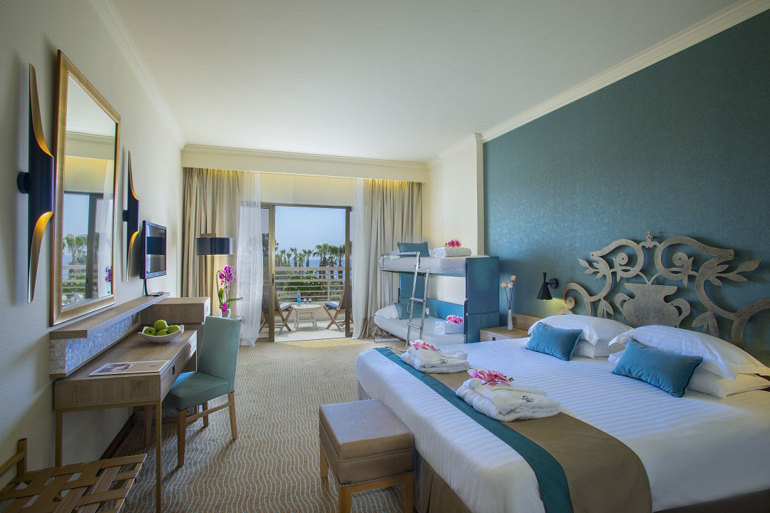 Deluxe Family Sea View